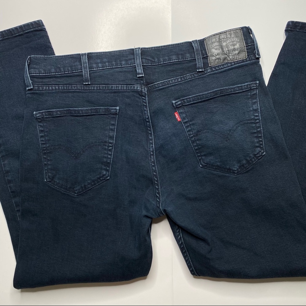 Levi’s 511 38x30 stretch navy blue jeans